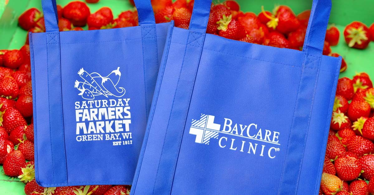 BayCare Clinic Farmers Market Bags and Strawberries