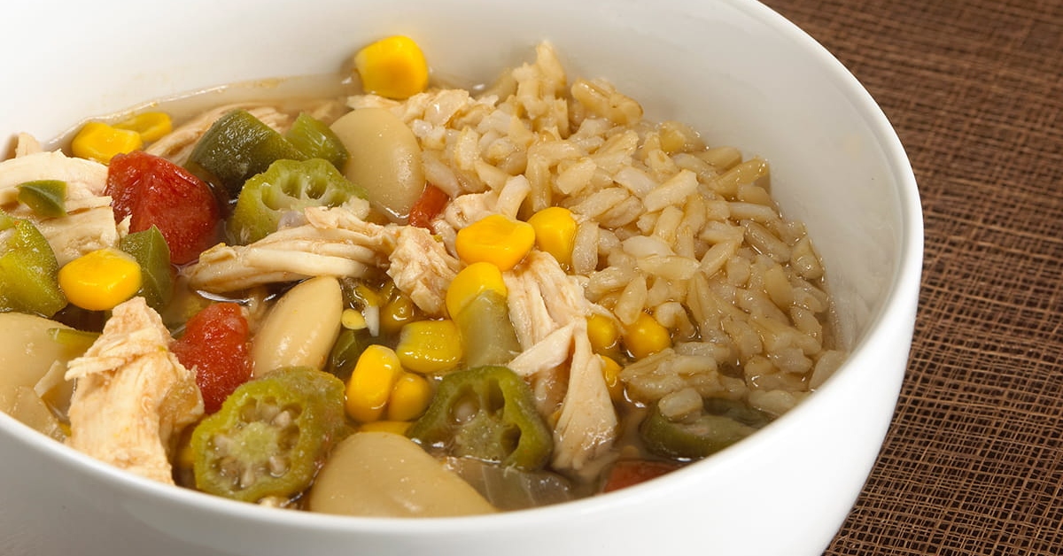 Chiken and vegetables over rice